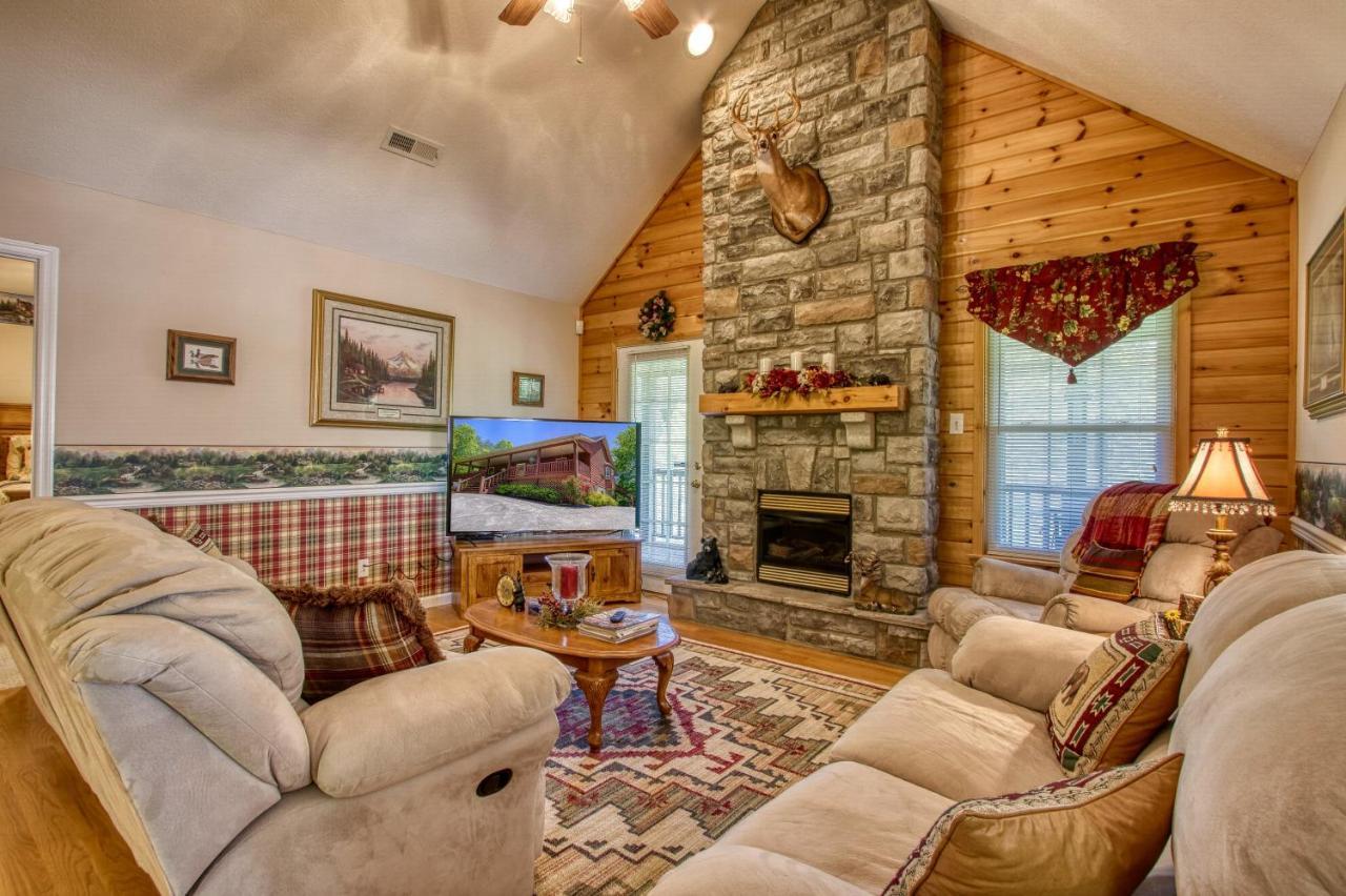 Bluebird'S Song By Honeybearcabins Sevierville Exterior photo