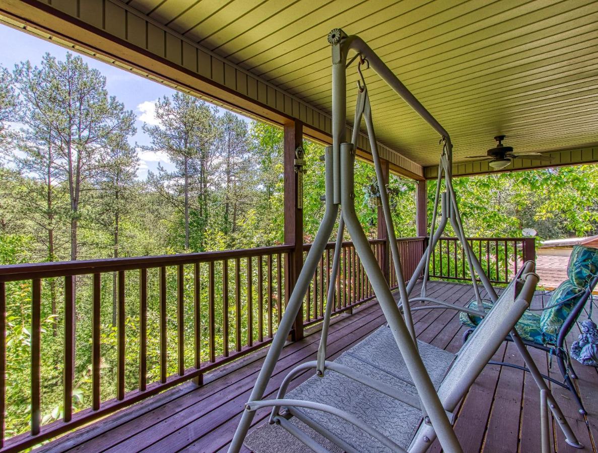 Bluebird'S Song By Honeybearcabins Sevierville Exterior photo