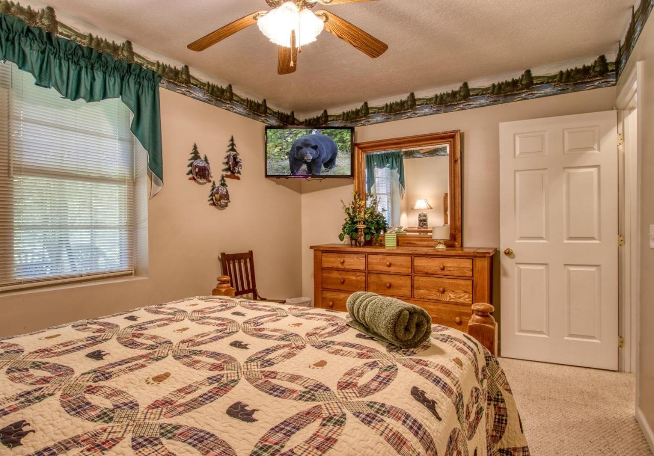 Bluebird'S Song By Honeybearcabins Sevierville Exterior photo