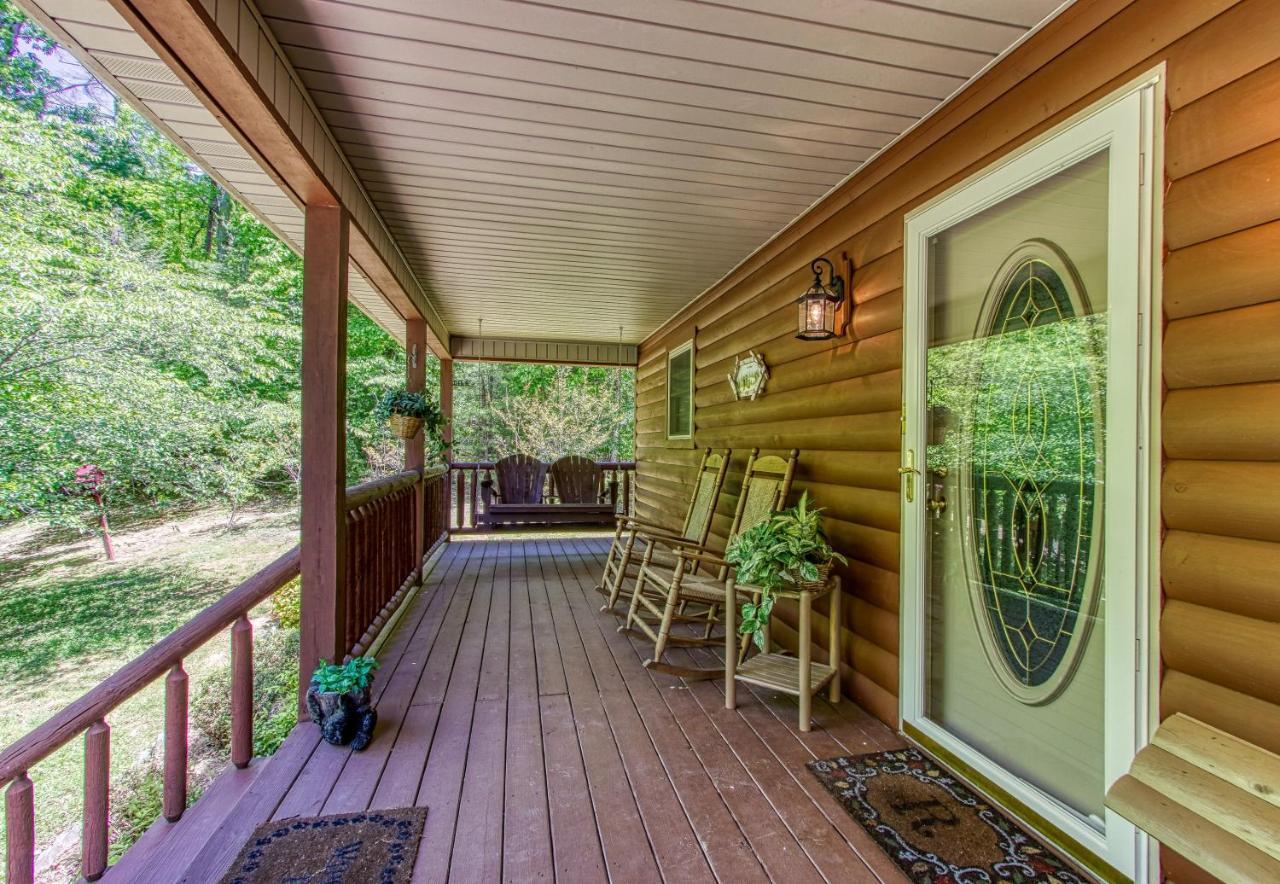 Bluebird'S Song By Honeybearcabins Sevierville Exterior photo